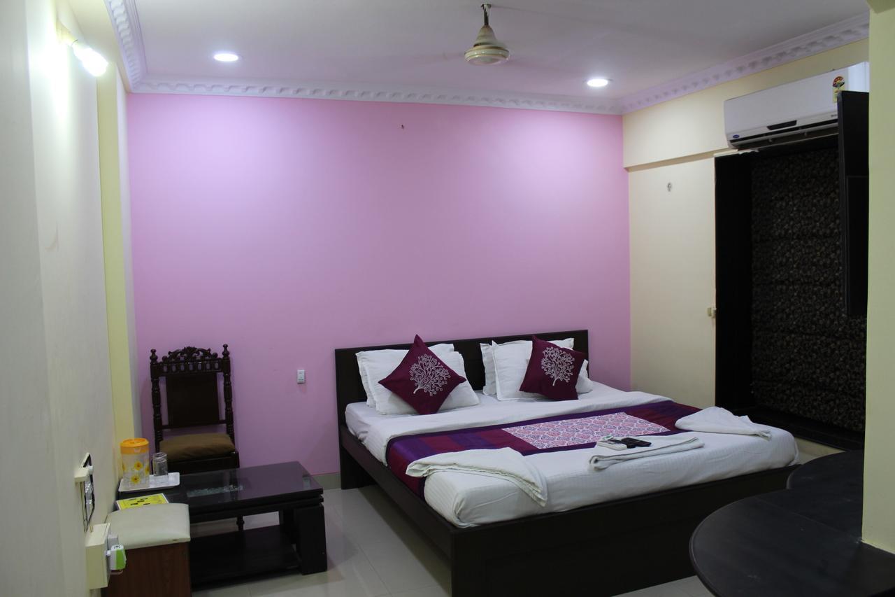 Hotel Star Suite Mumbai Exterior photo