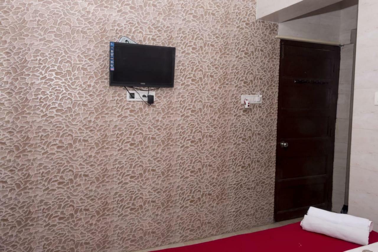 Hotel Star Suite Mumbai Exterior photo