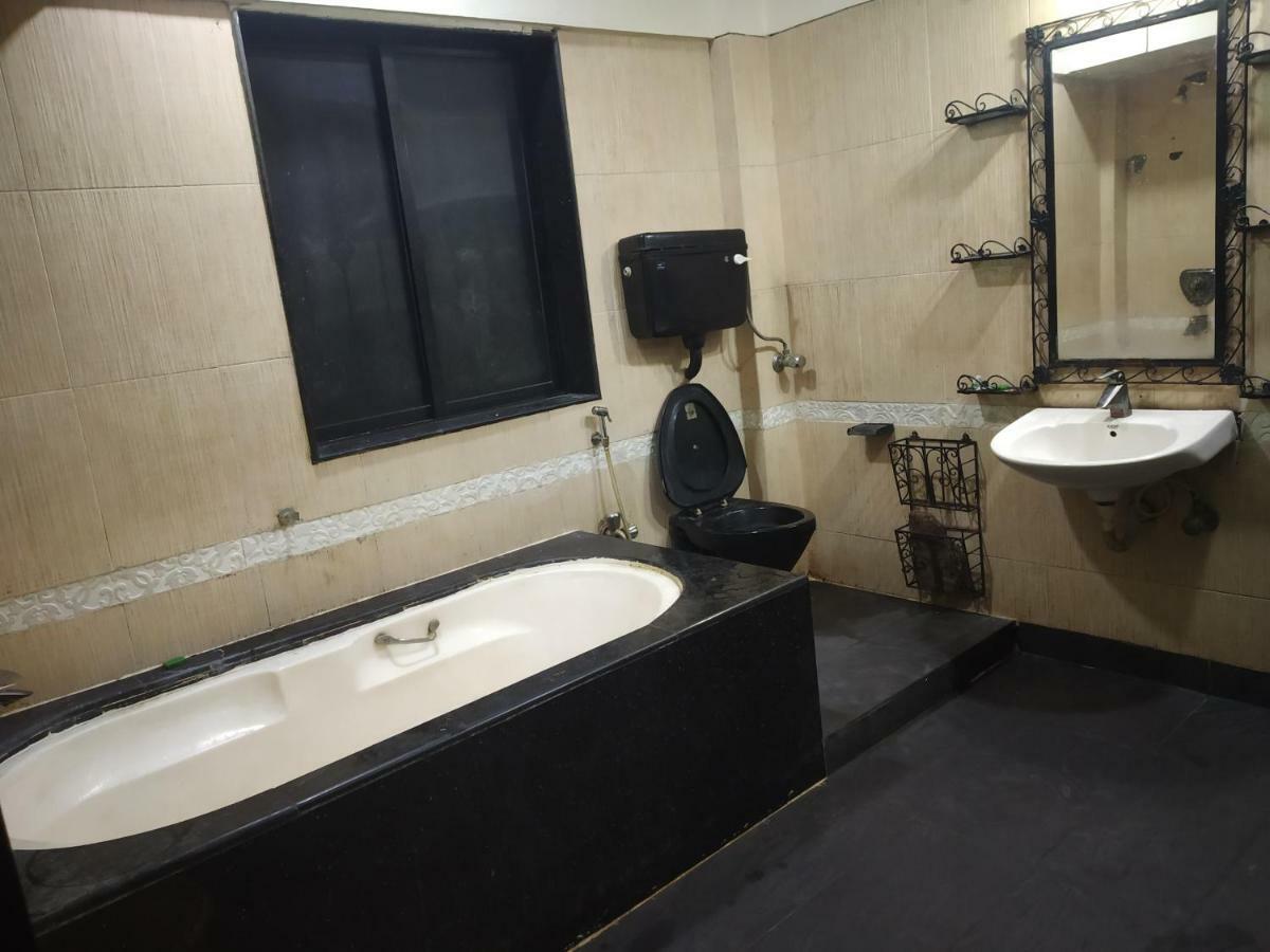 Hotel Star Suite Mumbai Exterior photo